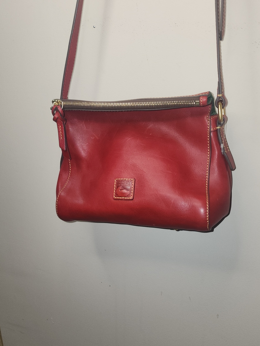 Dooney & Bourke Red Flourentine Smooth Leather Crossbody Purse Crossbody